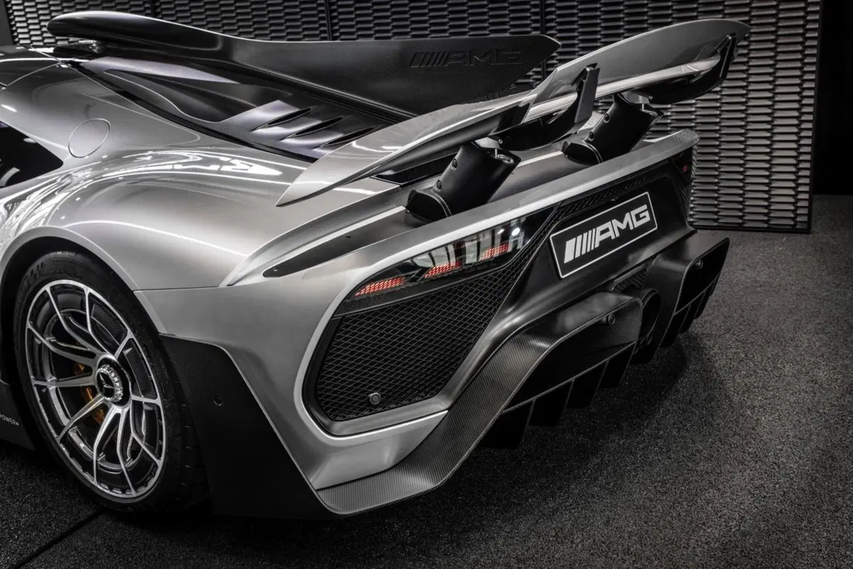 Mercedes-AMG One: si chiama così l'hypercar di Stoccarda (2)