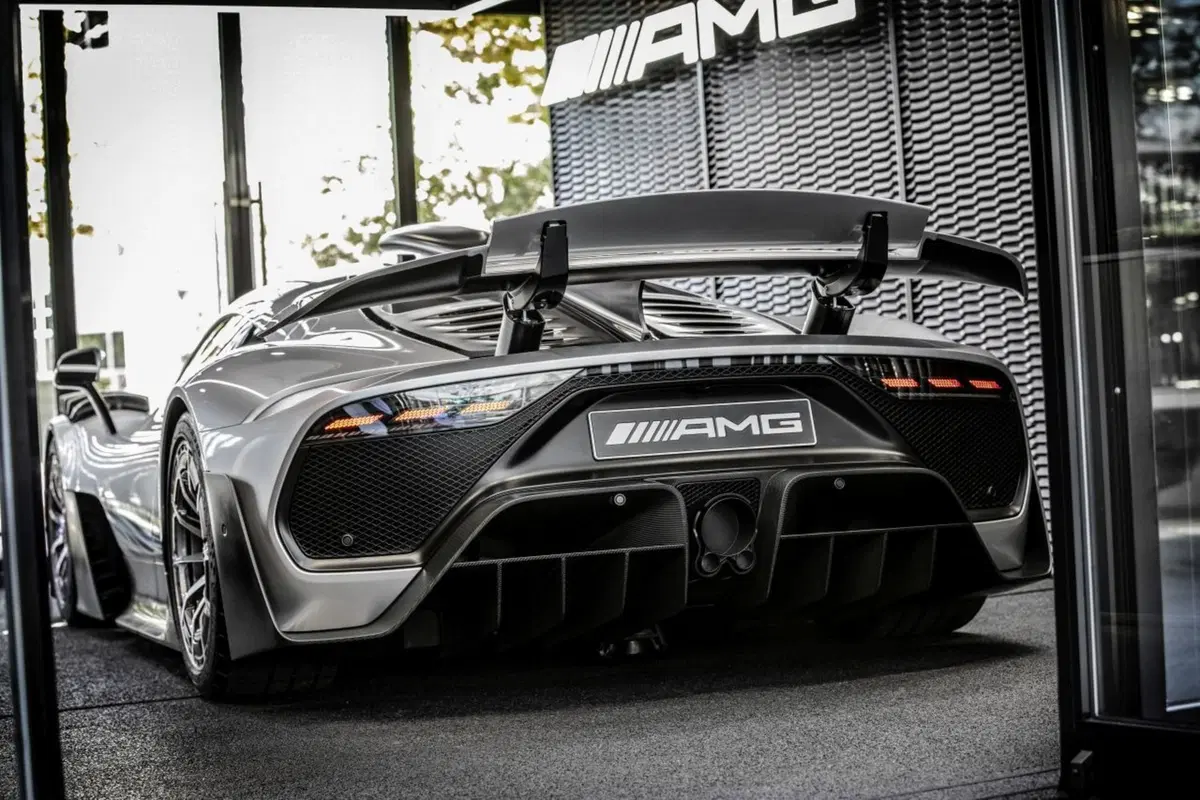 Mercedes-AMG One: si chiama così l'hypercar di Stoccarda (3)