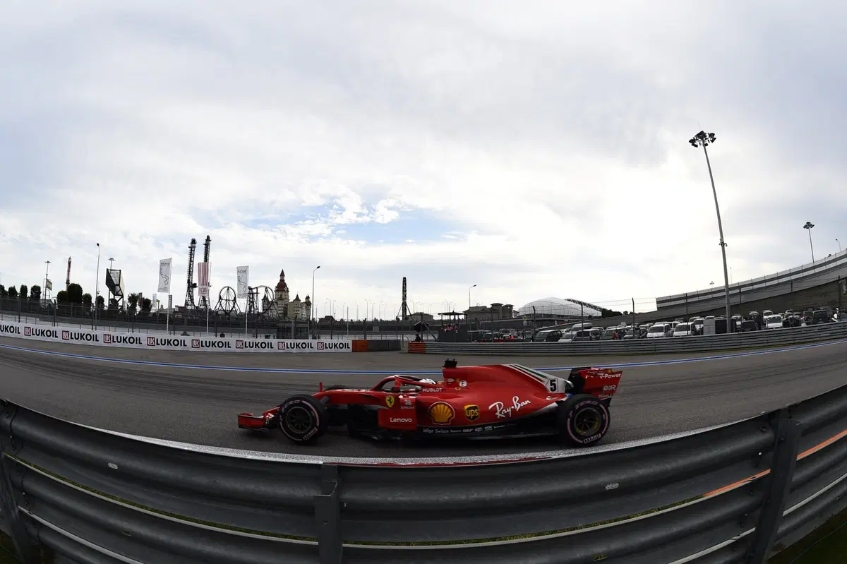 F1, GP Russia 2018, FP3: Hamilton al top (17)