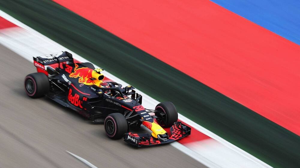 Max Verstappen scatter&agrave; dal fondo della griglia per via della penalit&agrave; comminatagli per la sostituzione del motore sulla sua RB14