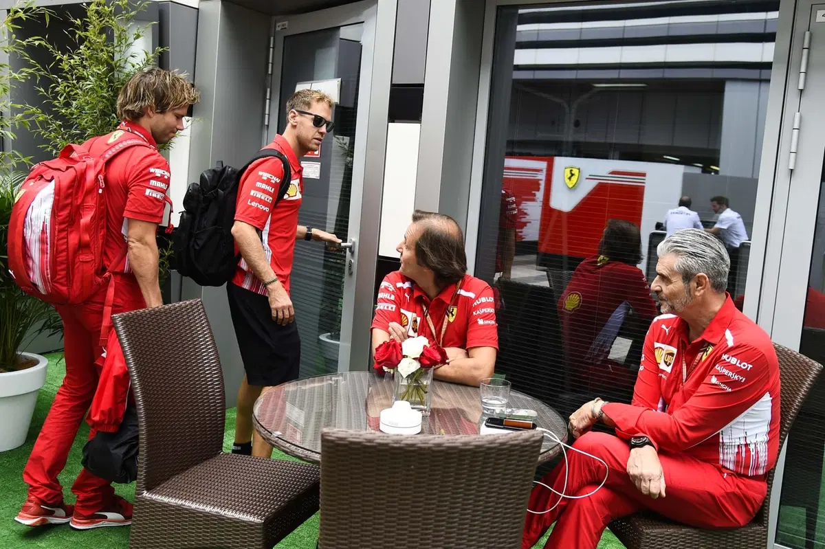 F1, GP Russia 2018: vince Hamilton. Terzo Vettel (6)