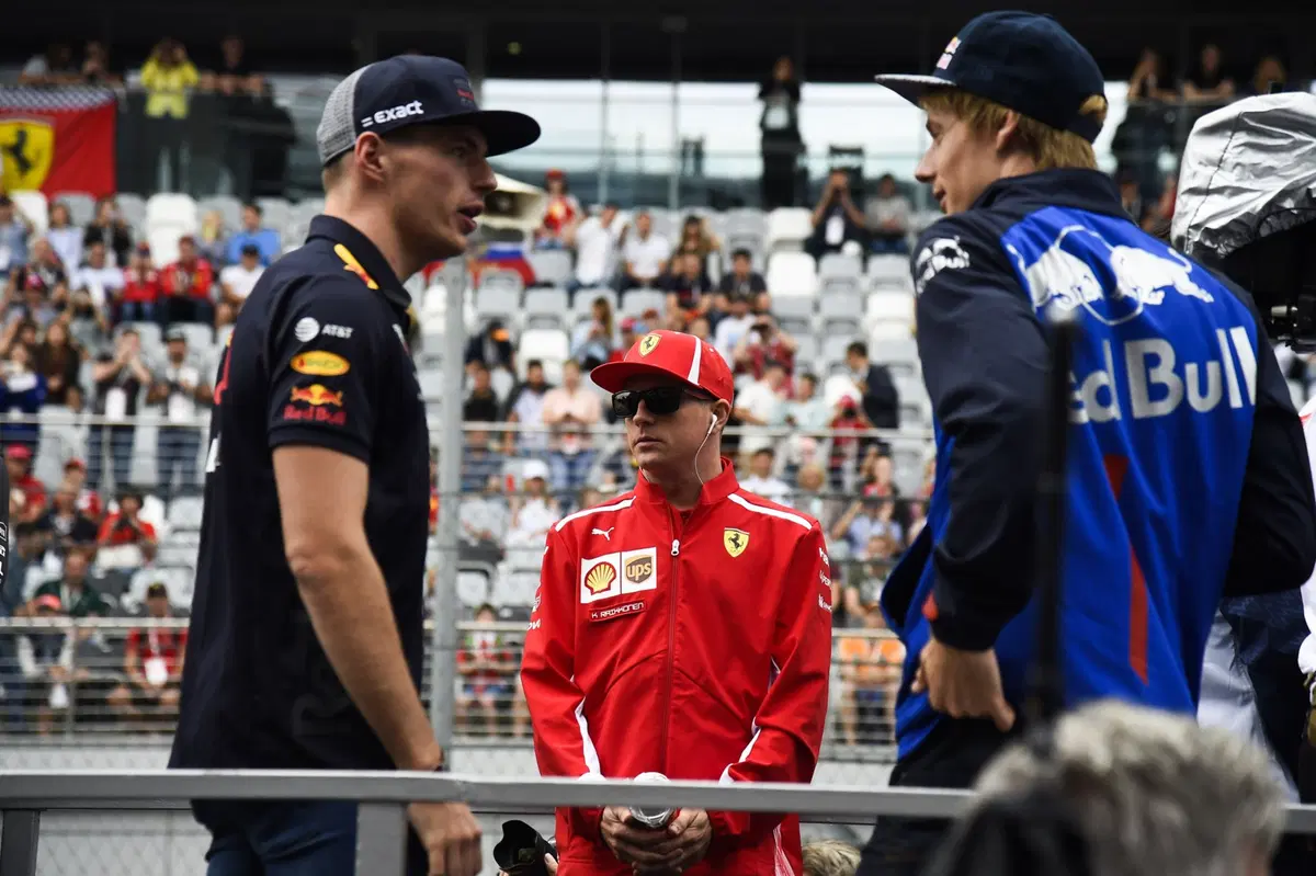F1, GP Russia 2018: vince Hamilton. Terzo Vettel (4)