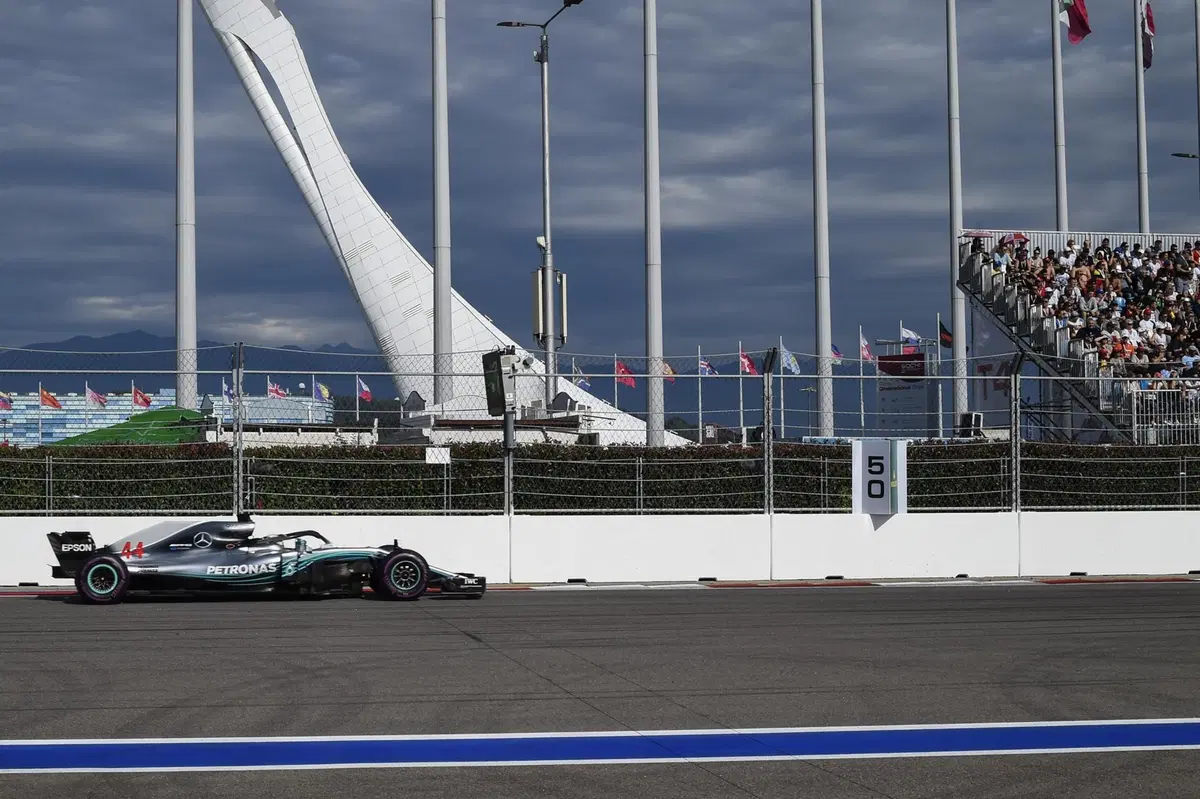 F1, GP Russia 2018: vince Hamilton. Terzo Vettel (15)