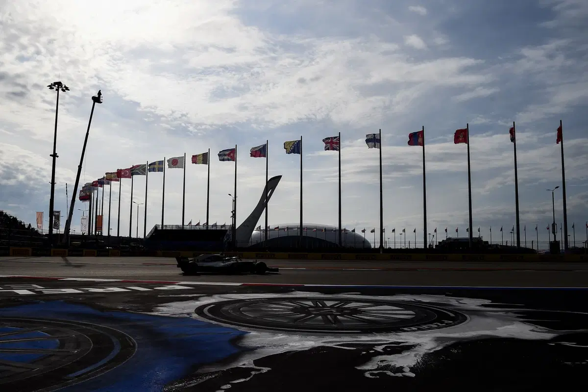 F1, GP Russia 2018: vince Hamilton. Terzo Vettel (24)
