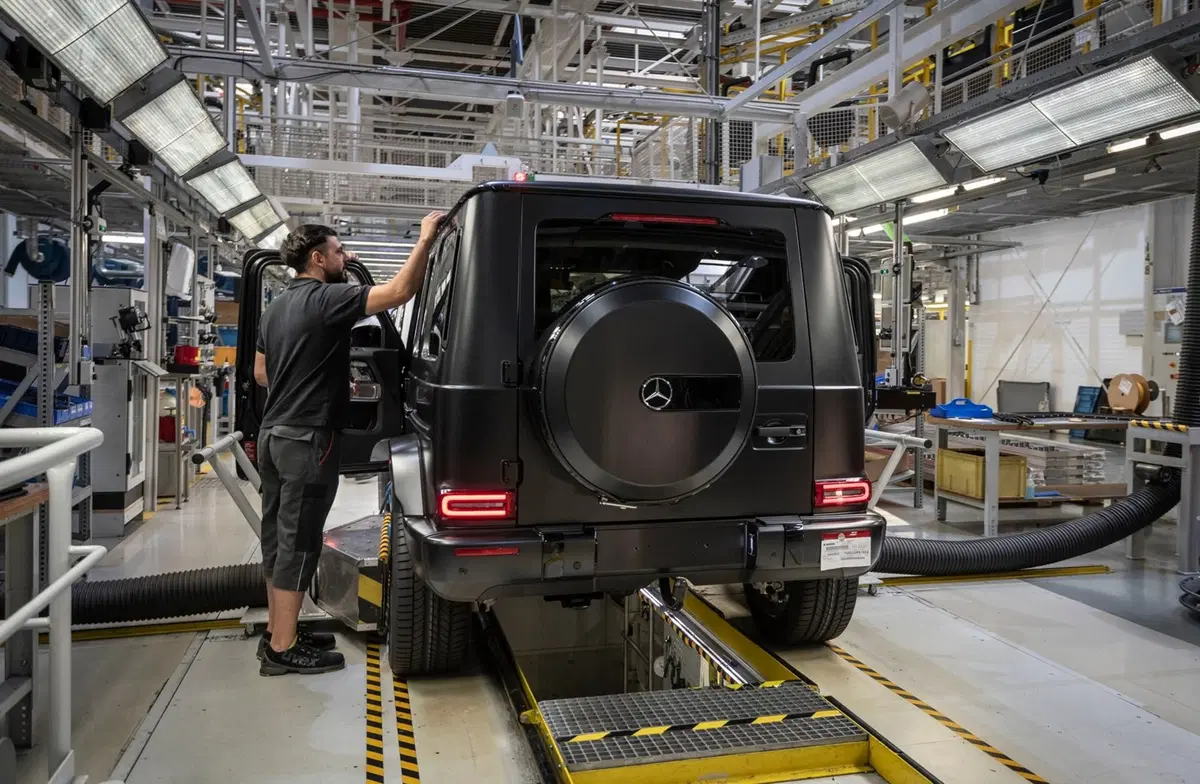 Magna Steyr: la produzione della Mercedes Classe G 2018 (11)
