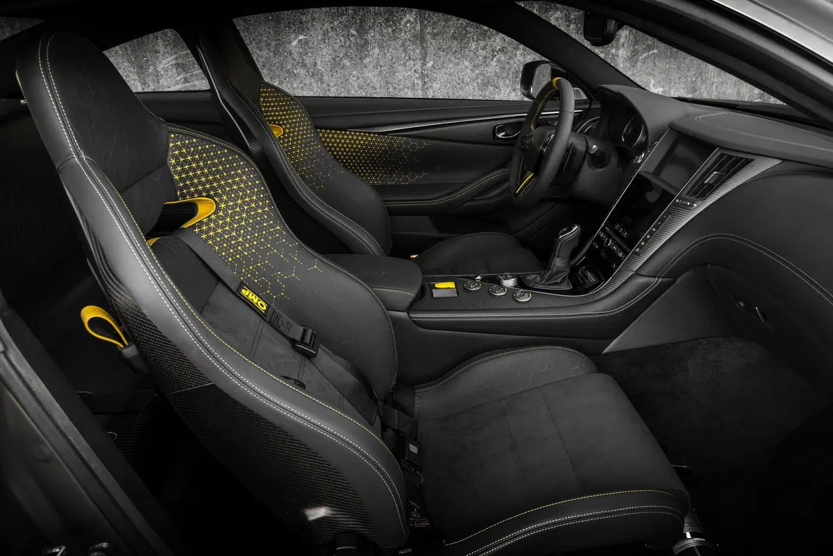 Infiniti Project Black S al Salone di Parigi 2018 [Video] (5)