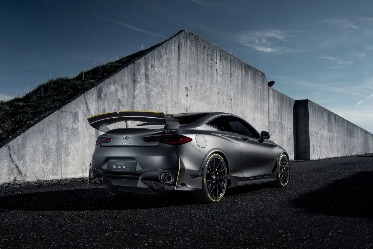 Infiniti Project Black S al Salone di Parigi 2018 [Video] (9)