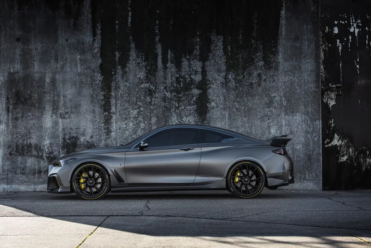 Infiniti Project Black S al Salone di Parigi 2018 [Video] (2)