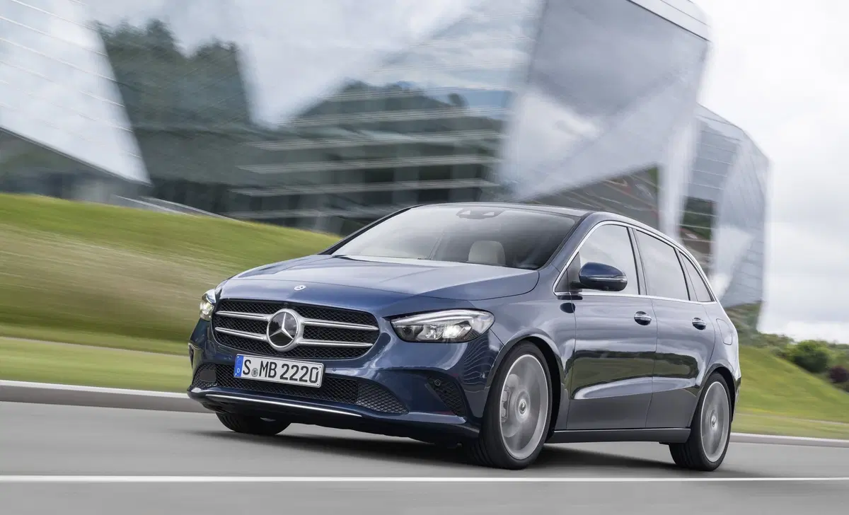 Mercedes Classe B al Salone di Parigi 2018 (7)