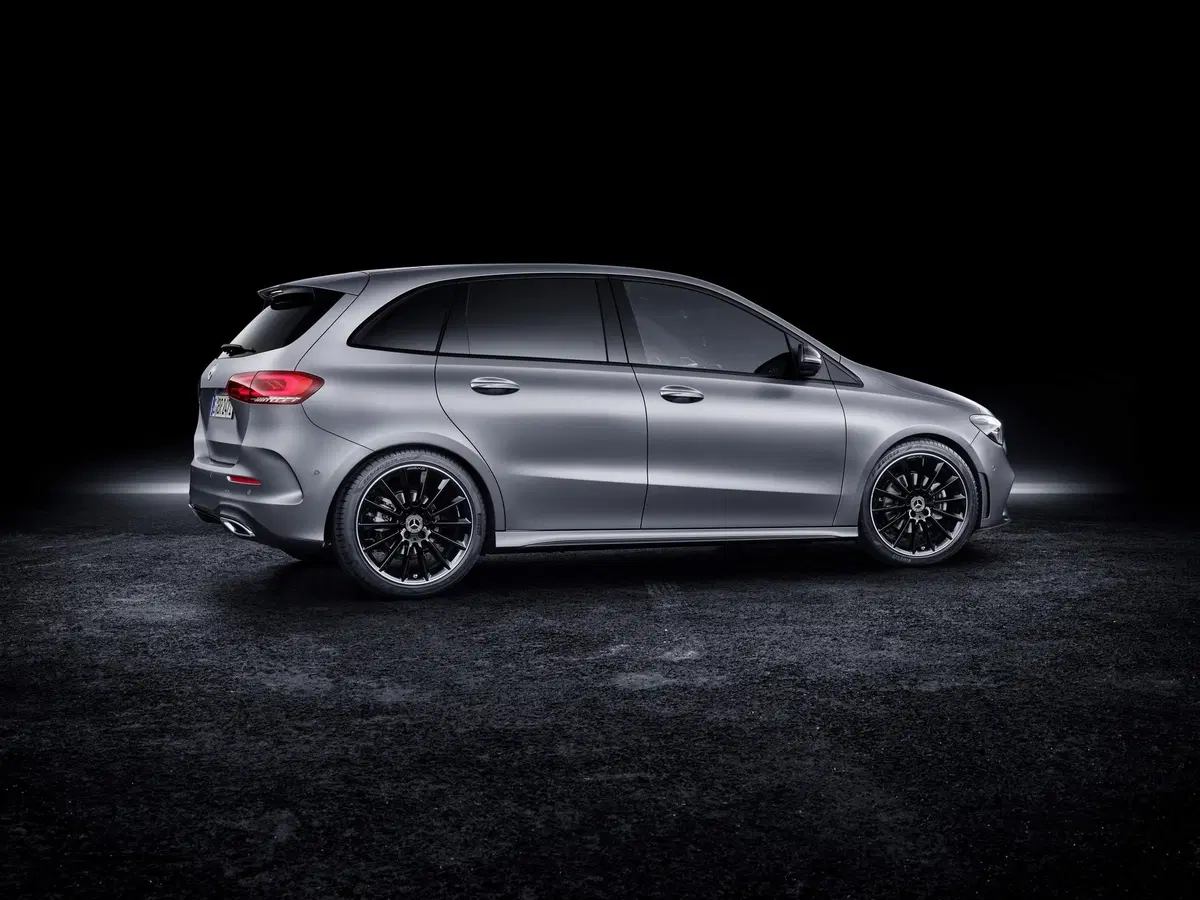 Mercedes Classe B al Salone di Parigi 2018 (8)