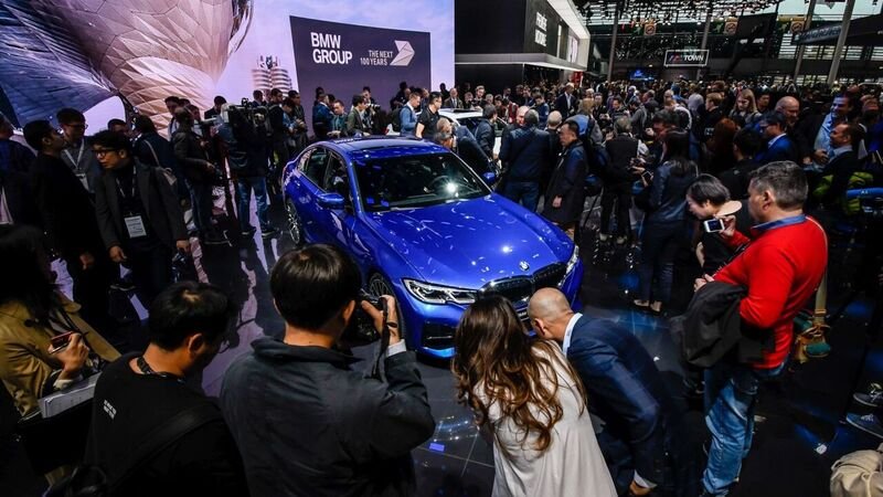 Nuova BMW Serie 3 al Salone di Parigi 2018 [Video]