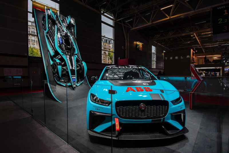 Jaguar al Salone di Parigi 2018