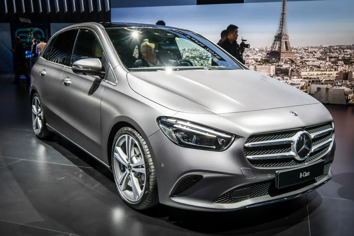 Mercedes Classe B al Salone di Parigi 2018 [Video]