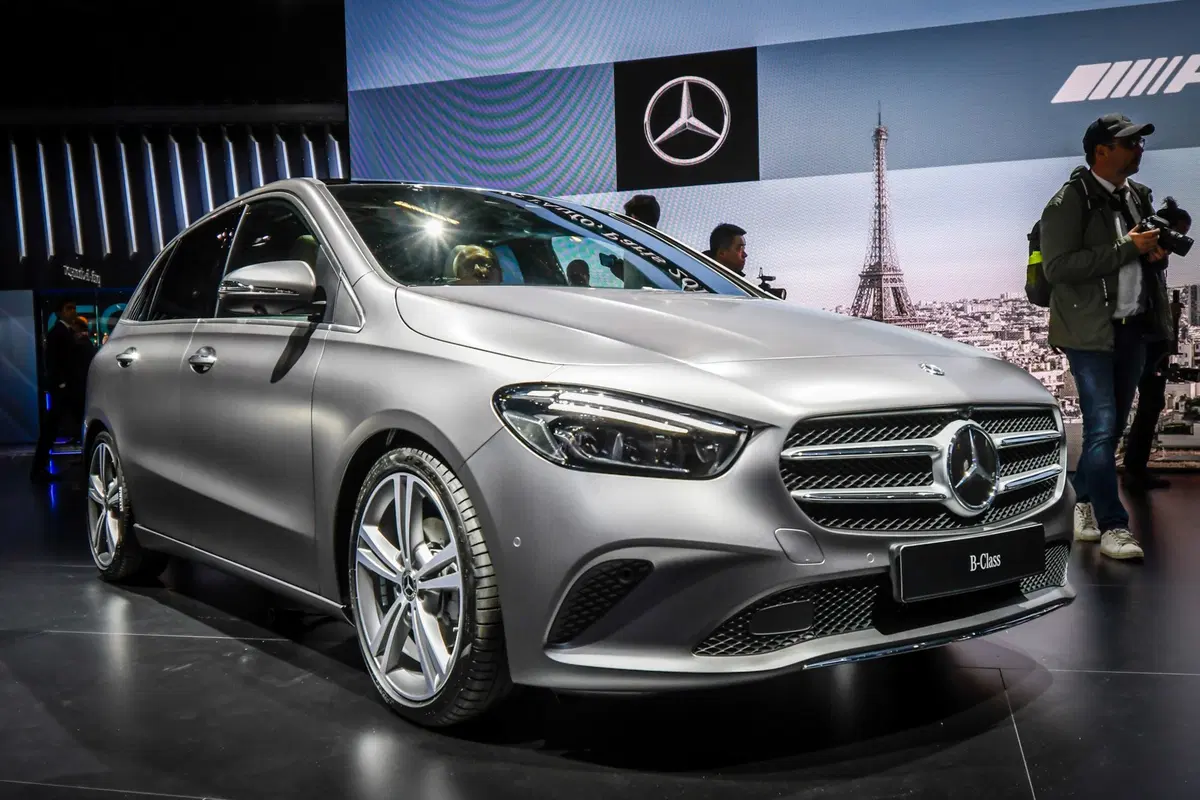 Mercedes Classe B al Salone di Parigi 2018 [Video] (9)