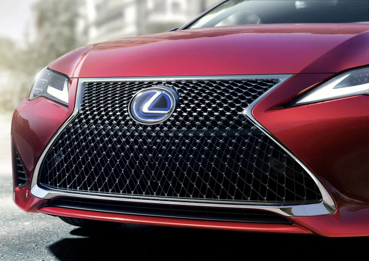 Lexus RC coupé al Salone di Parigi 2018 (5)
