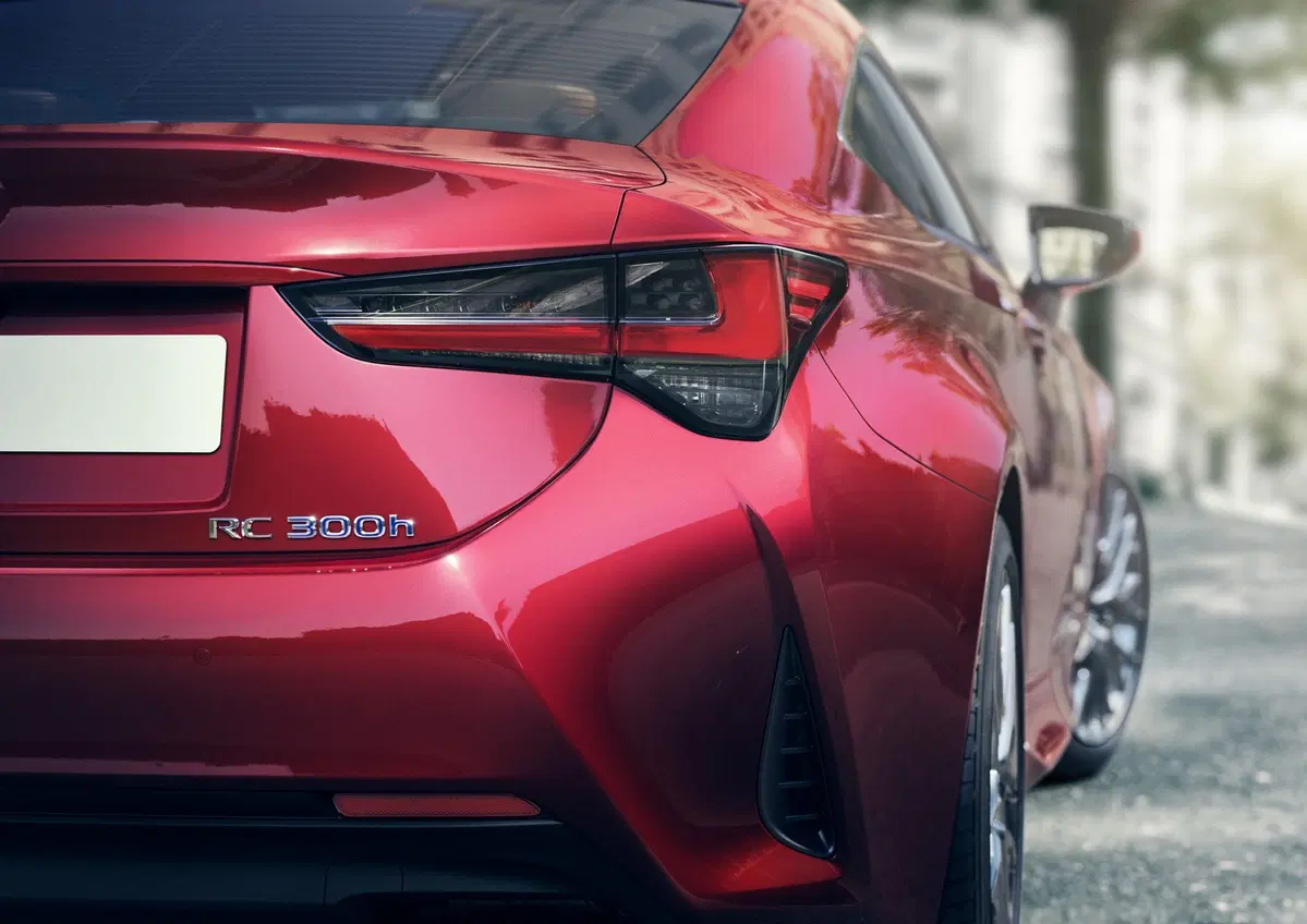 Lexus RC coupé al Salone di Parigi 2018 (12)