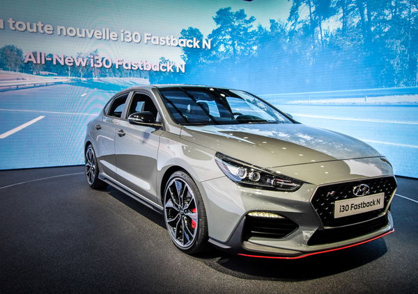 Hyundai i30 Fastback N al Salone di Parigi 2018 [Video]