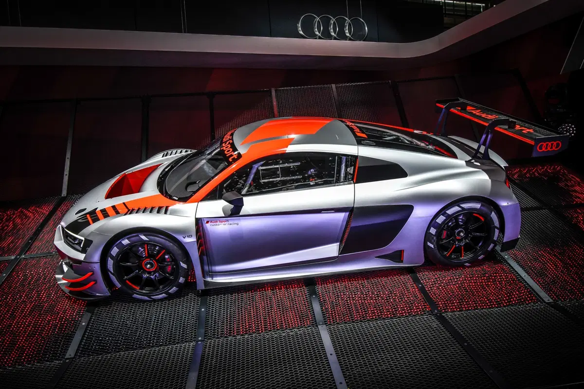 Nuova Audi R8 LMS GT3 al Salone di Parigi 2018 [Video] (4)