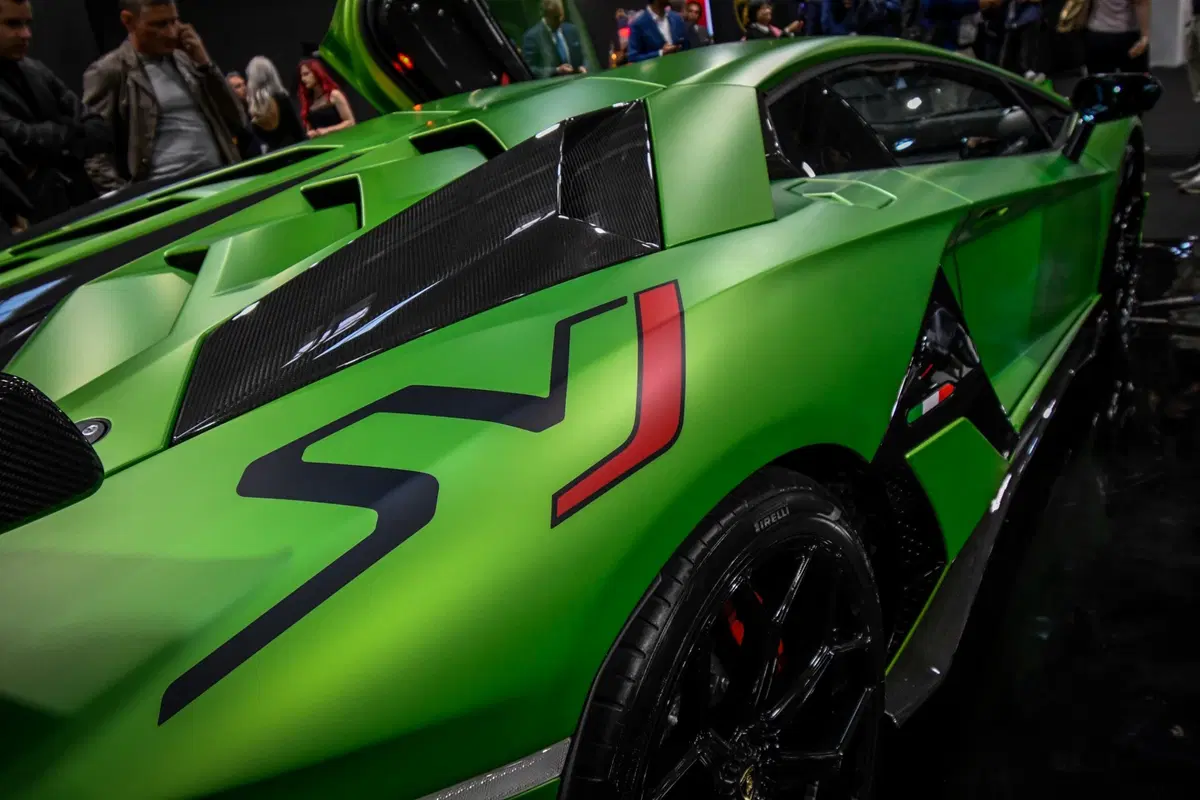 Lamborghini al Salone di Parigi 2018 (2)