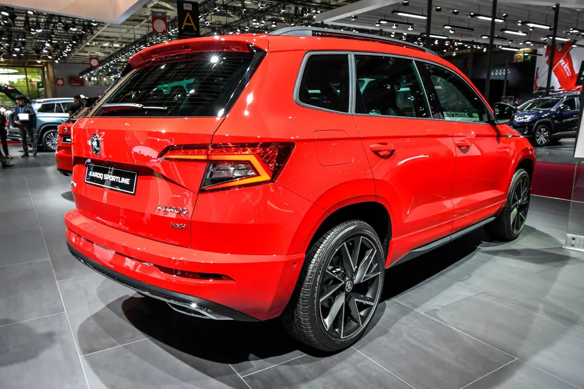 Skoda Karoq Sportline al Salone di Parigi 2018 (3)