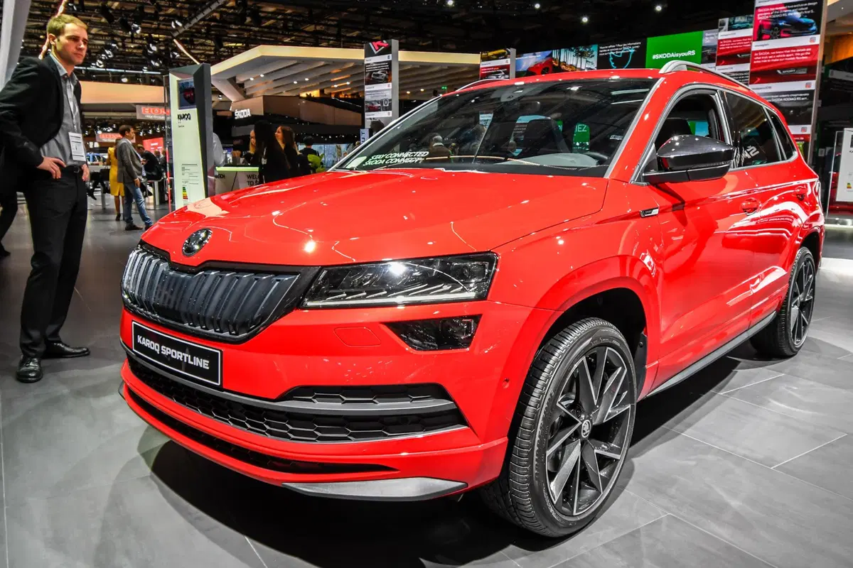 Skoda Karoq Sportline al Salone di Parigi 2018 (2)