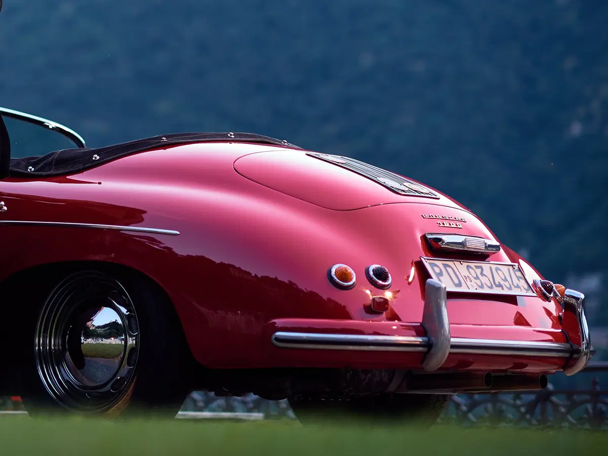 Porsche 356 Speedster, Piccola regina over60 (2)