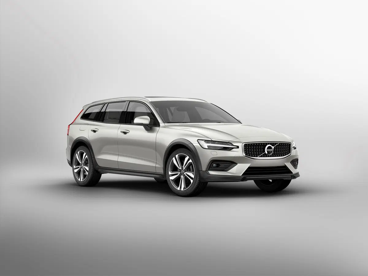Volvo V60 Cross Country 2019 75 mm in più per l'avventura  (3)