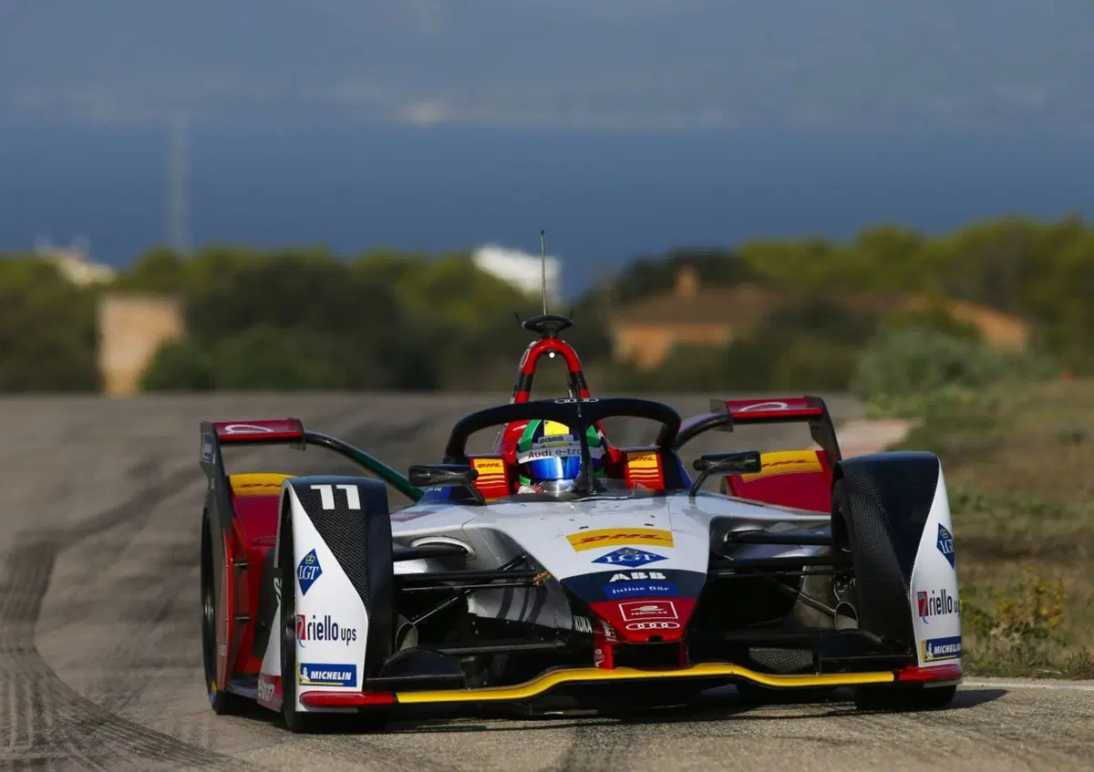 Formula E 2018-19: Audi presenta la monoposto e-tron FE05 (3)