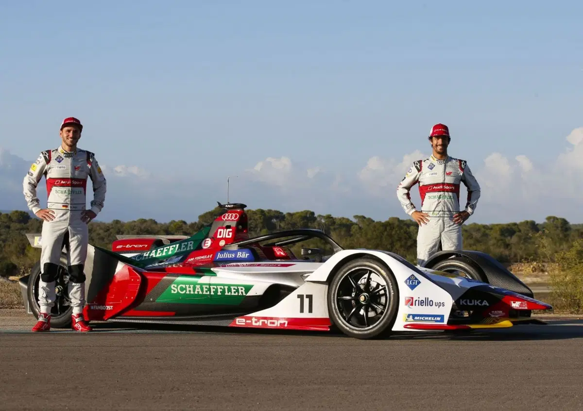 Formula E 2018-19: Audi presenta la monoposto e-tron FE05 (6)