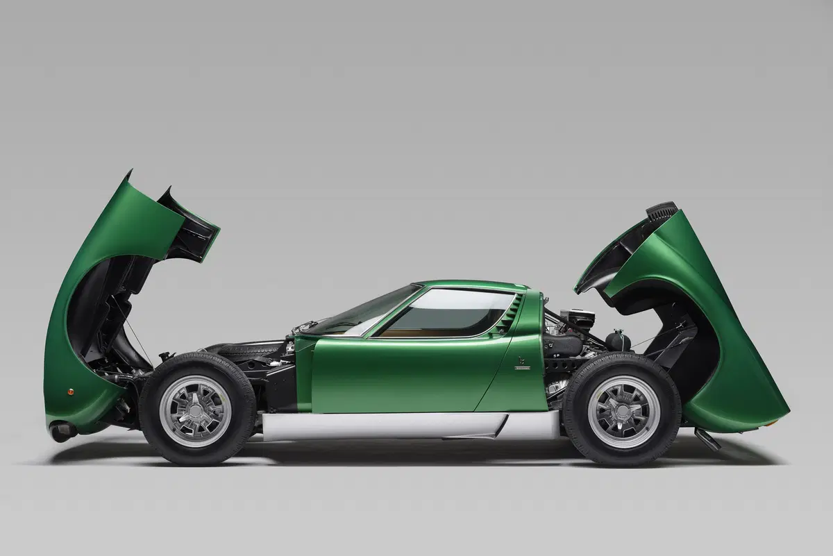 Lamborghini Miura SV: torna a splendere il primo prototipo (2)