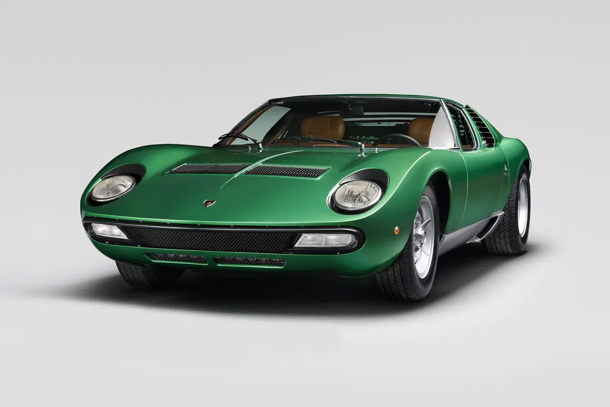 Lamborghini Miura SV: torna a splendere il primo prototipo