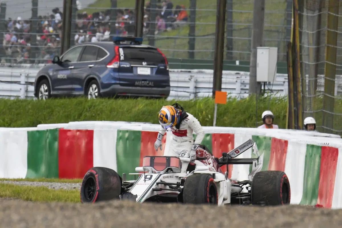 F1, GP Giappone 2018: pole per Hamilton. Indietro la Ferrari (12)