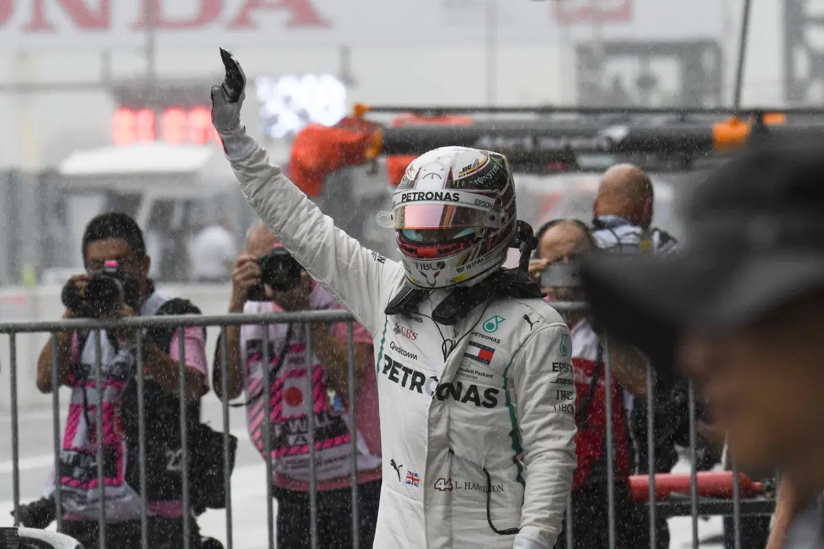 F1, GP Giappone 2018: pole per Hamilton. Indietro la Ferrari (15)