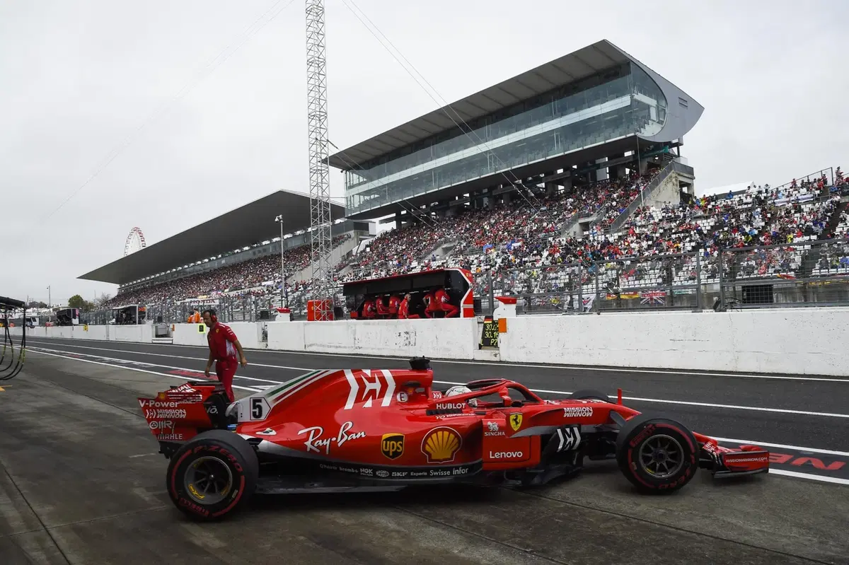 F1, GP Giappone 2018: pole per Hamilton. Indietro la Ferrari (27)