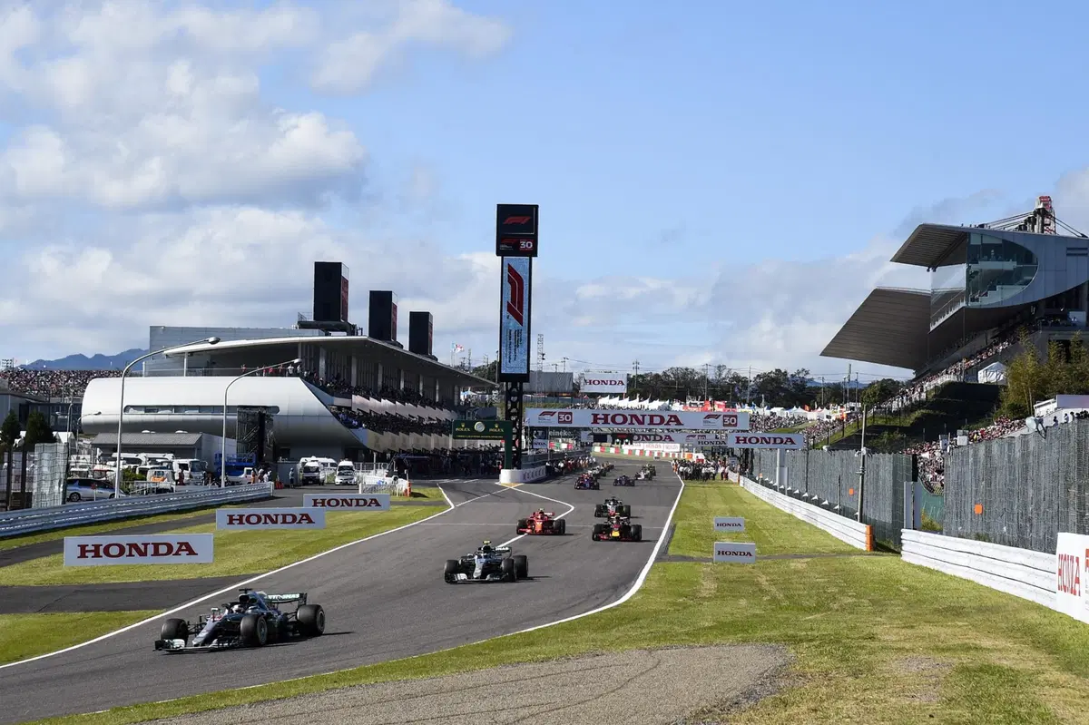 F1, GP Giappone 2018: vince Hamilton. Sesto Vettel (6)