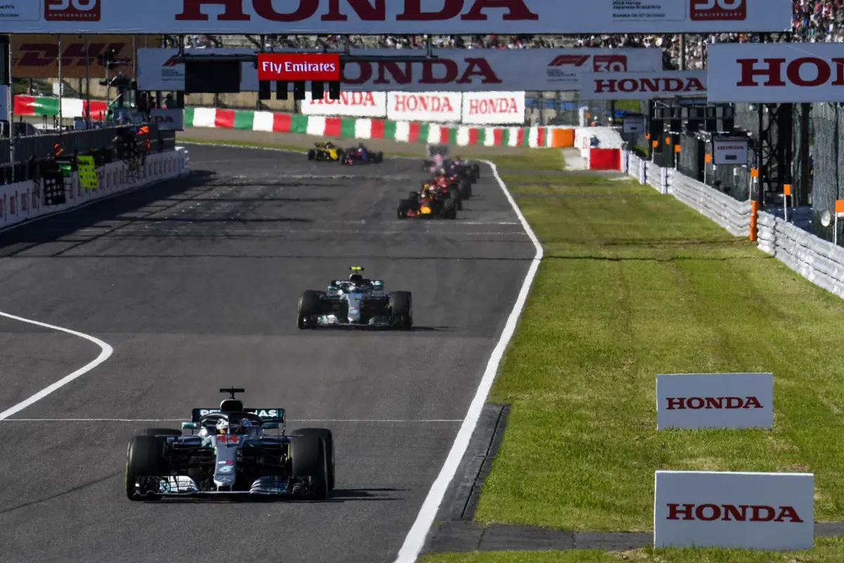 F1, GP Giappone 2018: vince Hamilton. Sesto Vettel (15)