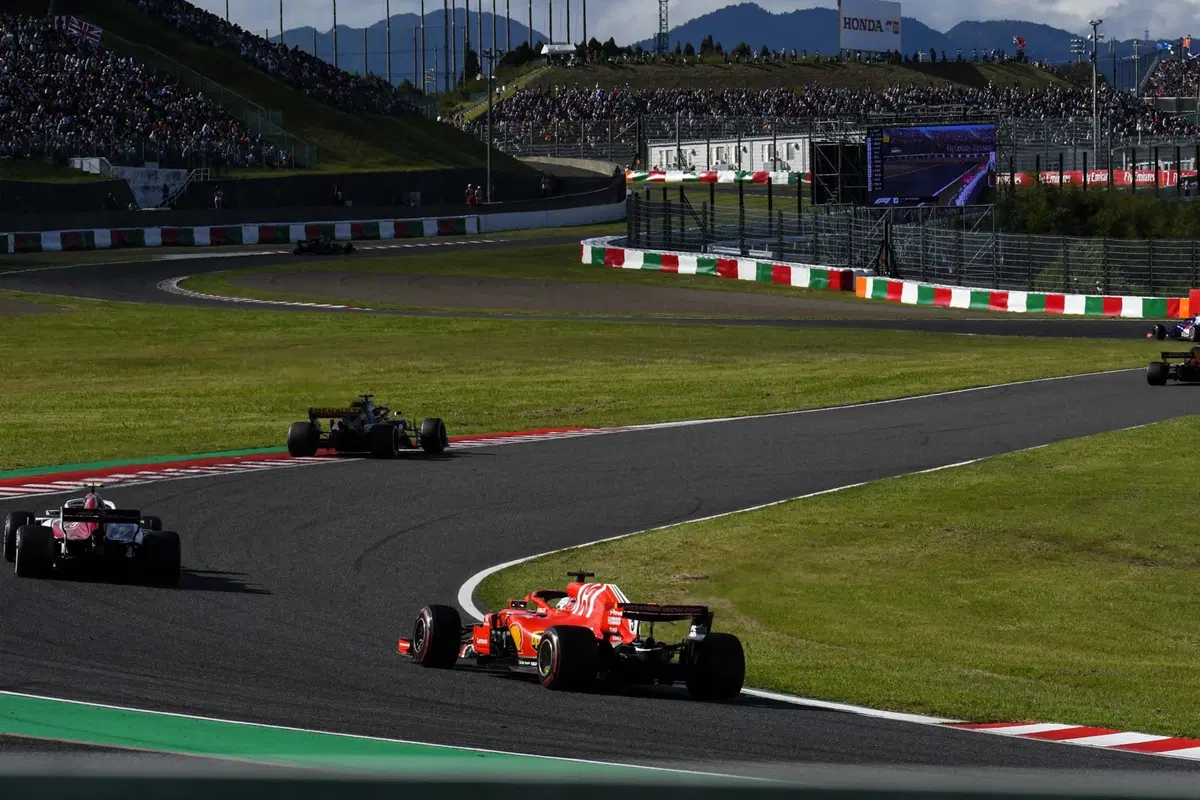 F1, GP Giappone 2018: vince Hamilton. Sesto Vettel (20)