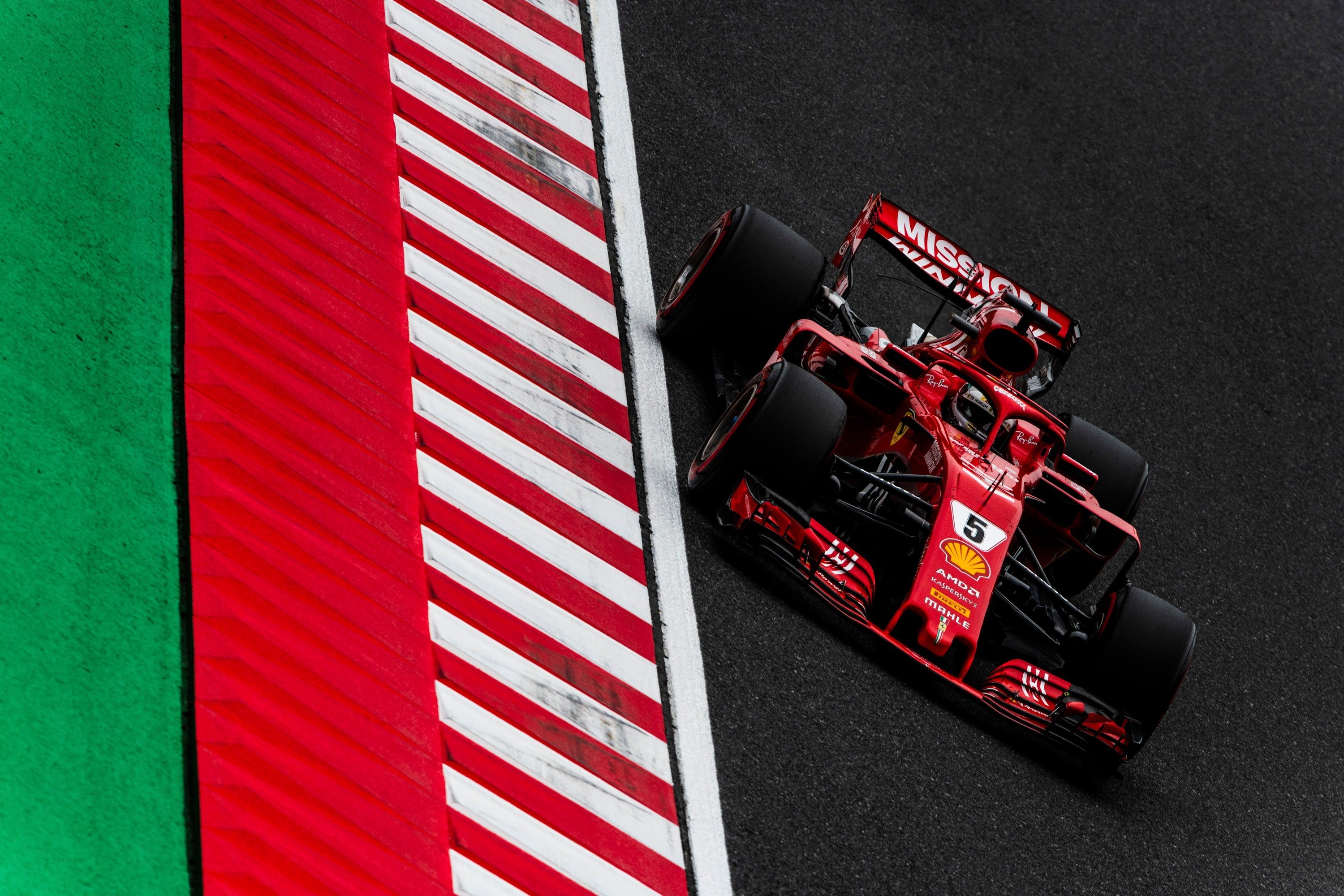 F1, GP Giappone 2018: Ferrari, i sogni svaniscono all&#039;alba