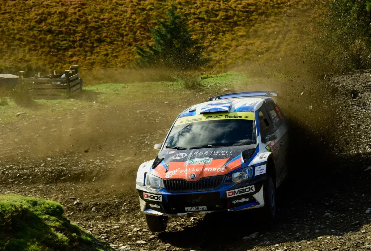 WRC18 Galles. Intrattabile Ogier (Ford), e fanno 5 (22)