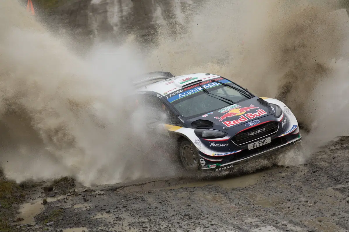WRC18 Galles. Intrattabile Ogier (Ford), e fanno 5 (29)