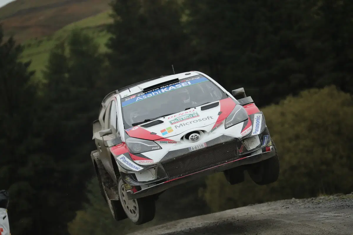 WRC18 Galles. Intrattabile Ogier (Ford), e fanno 5 (44)