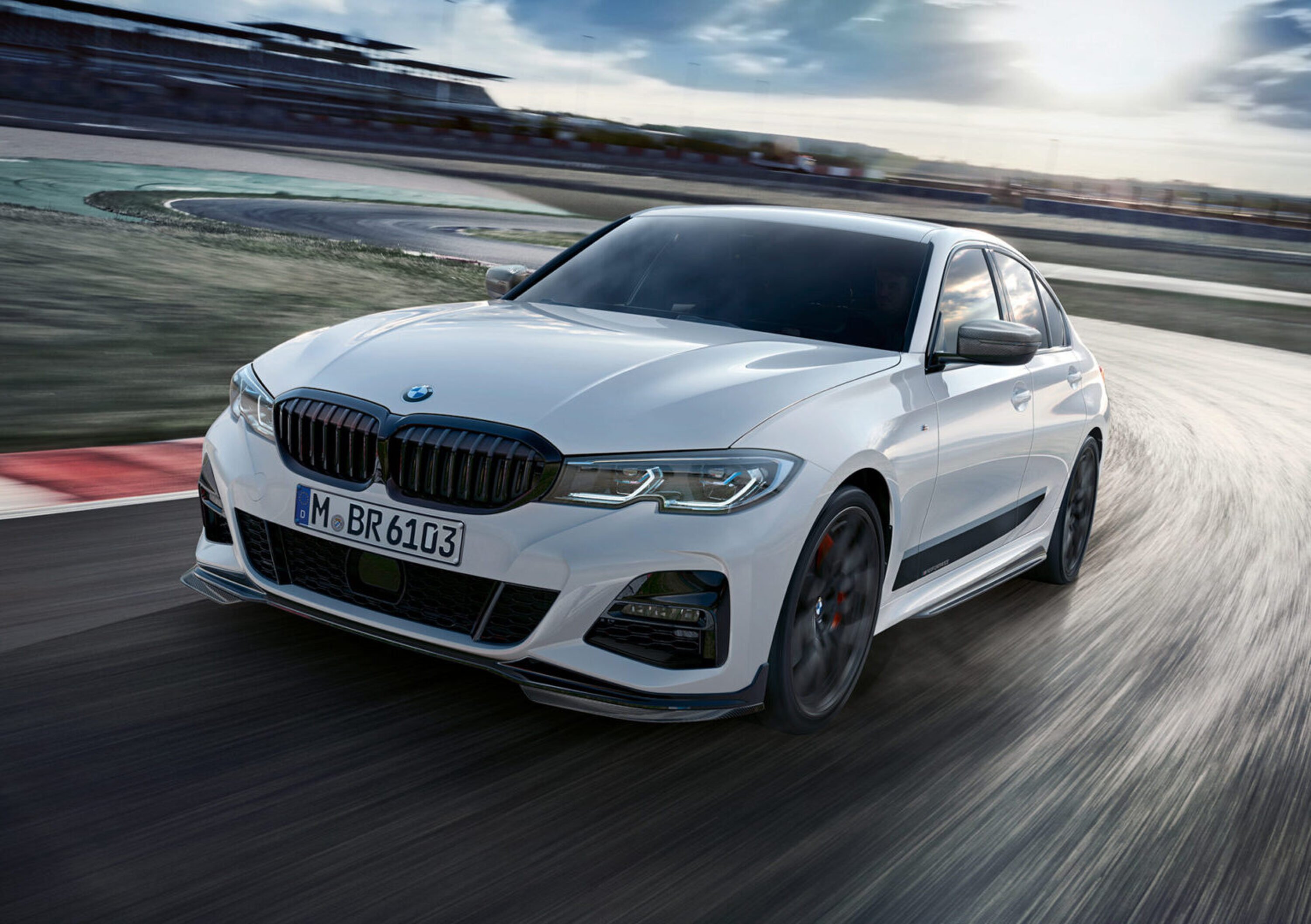 BMW Serie 3 2019, ecco gli accessori M Performance - News