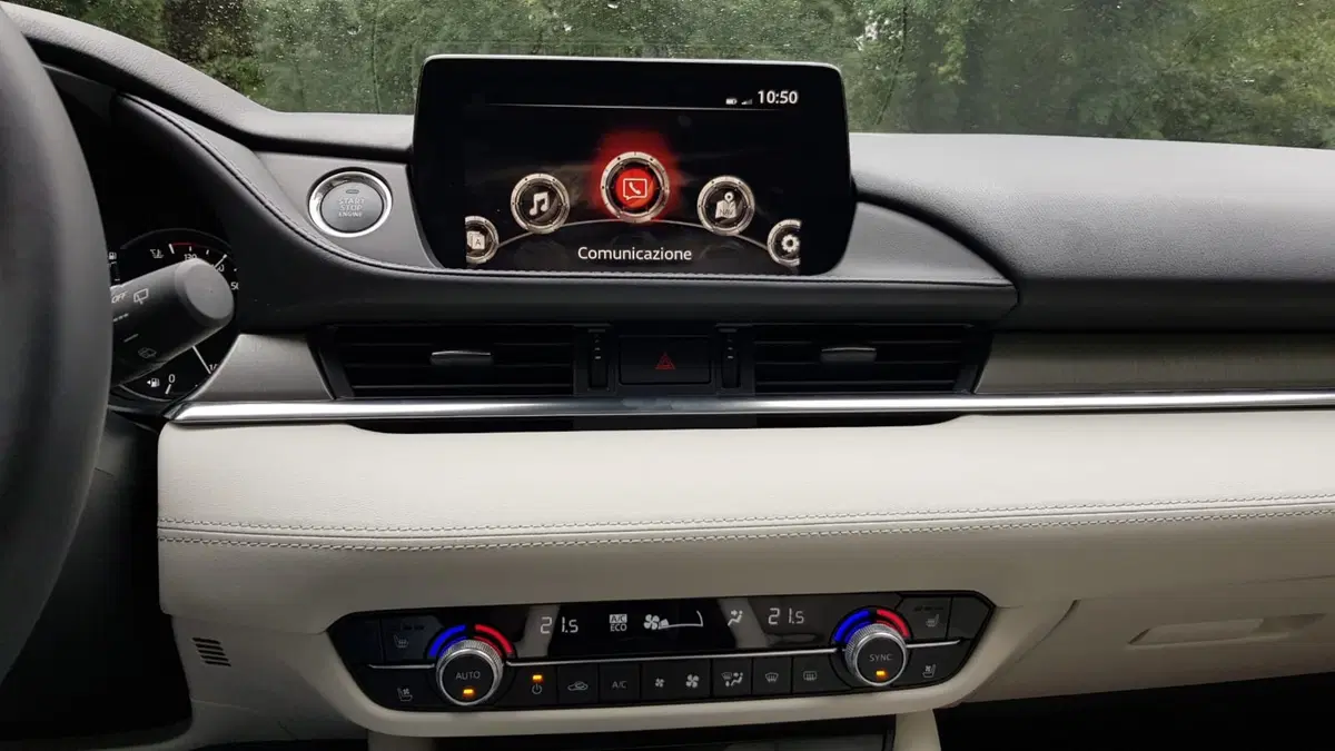 Mazda6 station wagon | Design ed eleganza a un prezzo "abbordabile" [Video] (13)