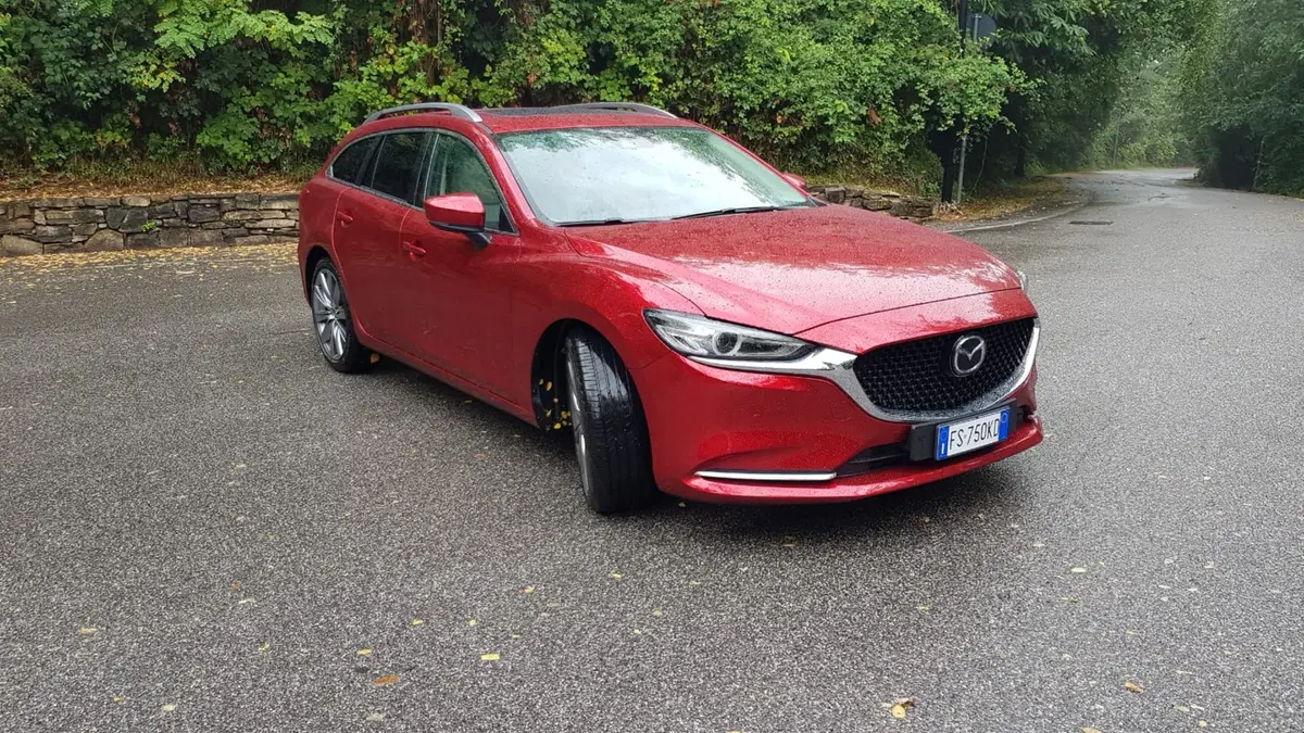 Mazda6 station wagon | Design ed eleganza a un prezzo "abbordabile" [Video]