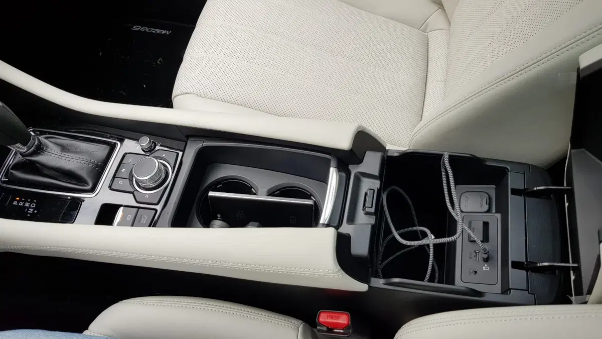 Mazda6 station wagon | Design ed eleganza a un prezzo "abbordabile" [Video] (16)