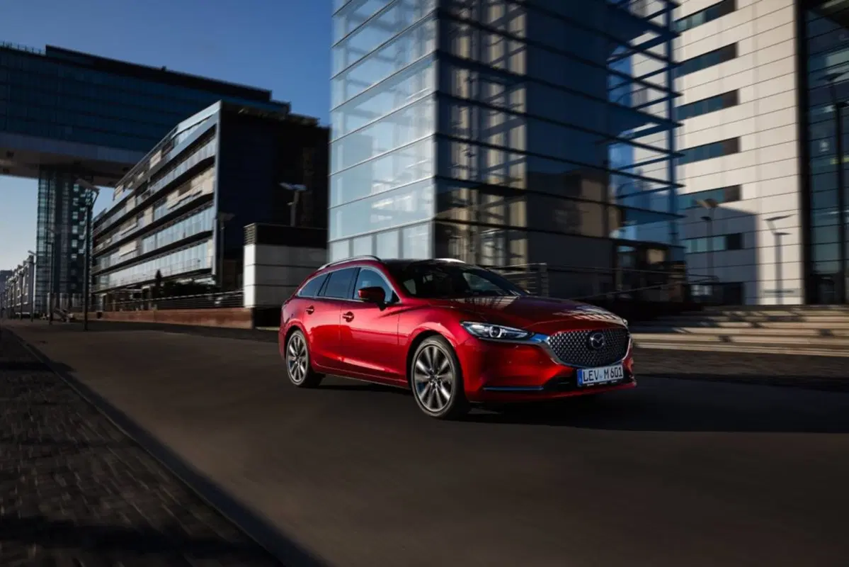 Mazda6 station wagon | Design ed eleganza a un prezzo "abbordabile" [Video]