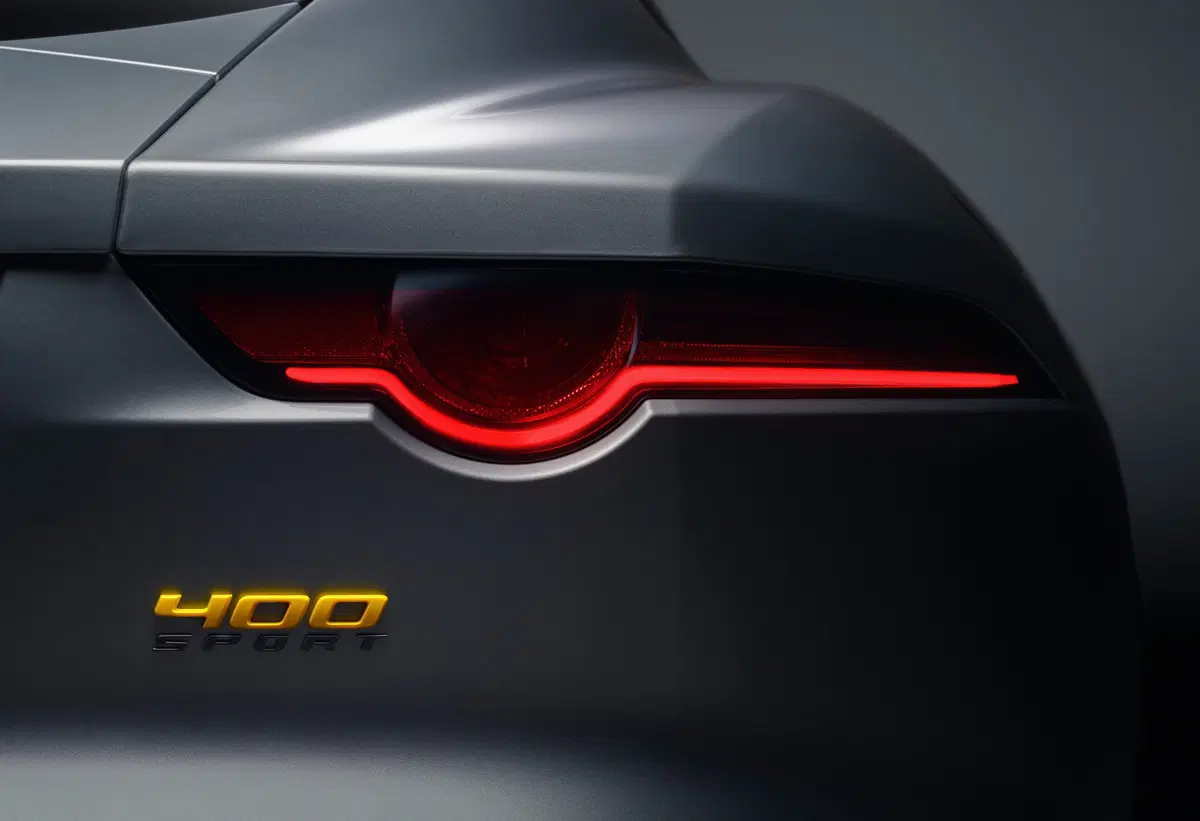 Jaguar F-Type | Tutto il piacere della spider... [Video] (11)