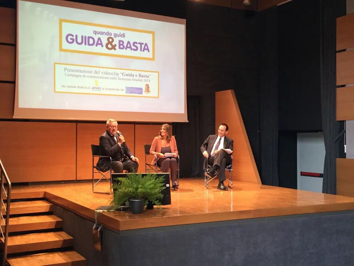 “Guida e Basta“: canzone e video per la sicurezza (4)