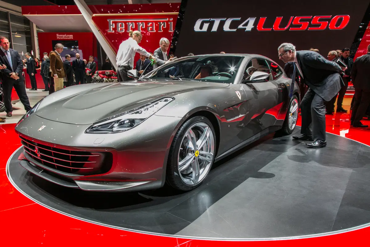 Ferrari al Salone di Ginevra 2016 (2)