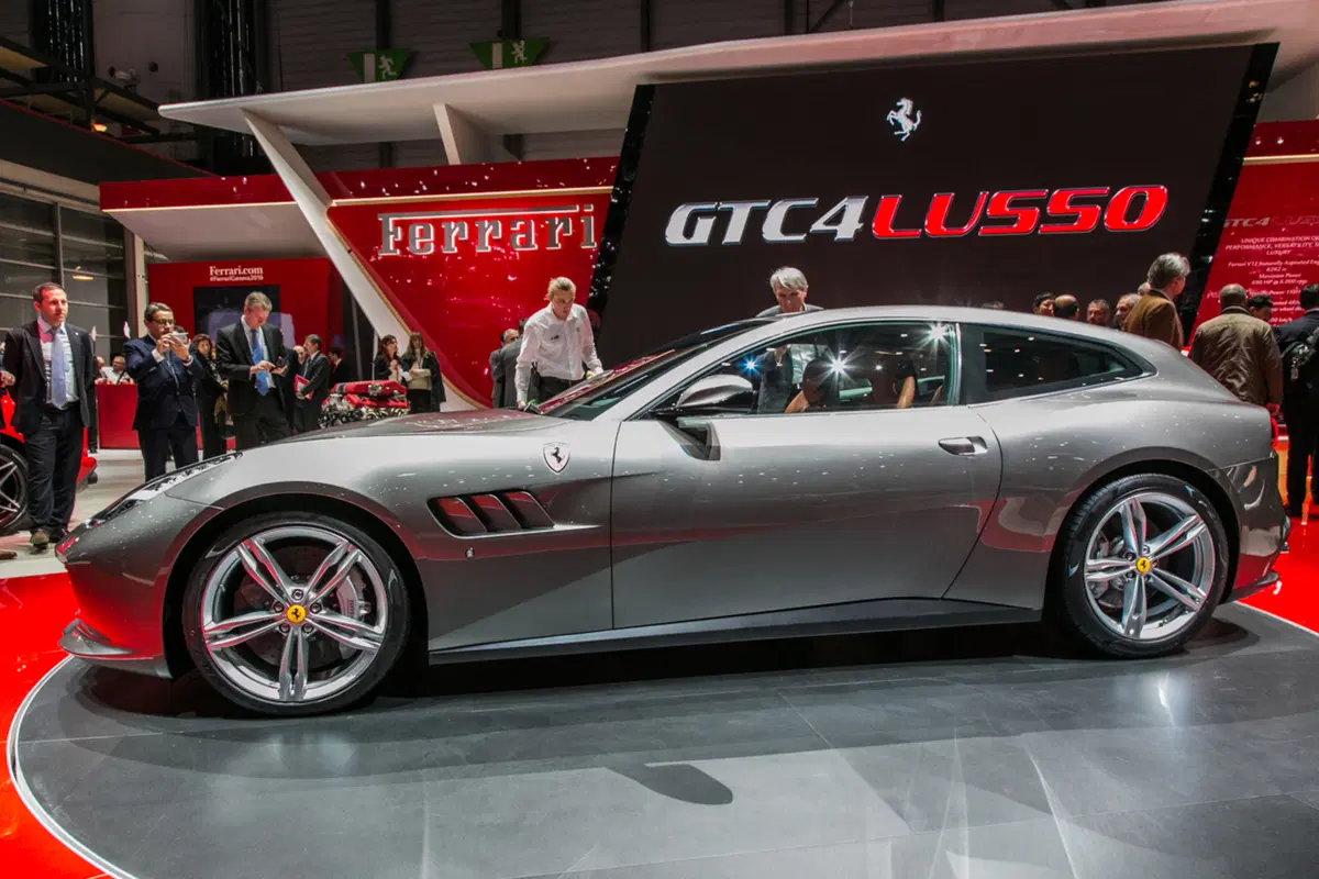 Ferrari al Salone di Ginevra 2016 (3)